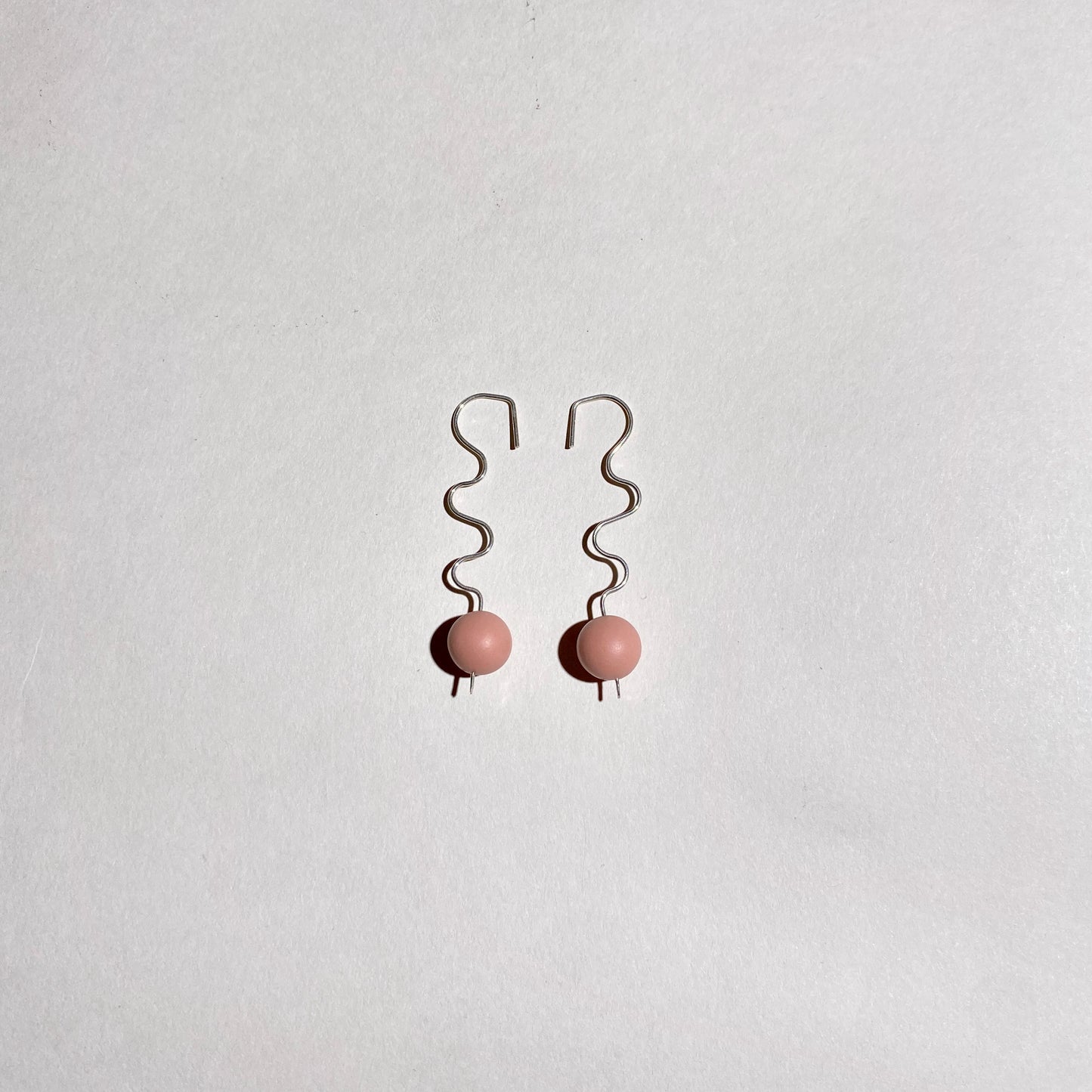 Ripple earring mauve